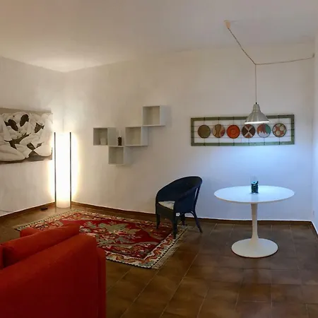 Casa Neni * Pisa